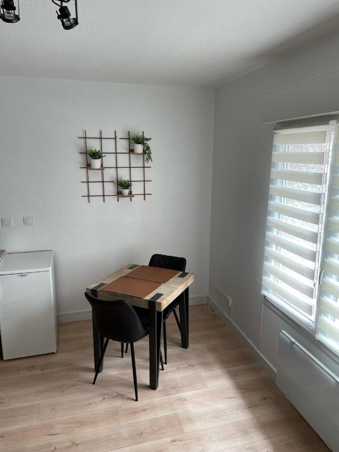 Appart Avec Chambre Lumineux Et Chaleureux Le Boulou Ngoại thất bức ảnh